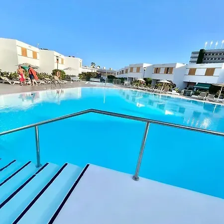 Paradise Brisas